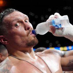 Новини спорту - Тедді Атлас хоче бачити щасливе закінчення кіноверсії Усика в боксі