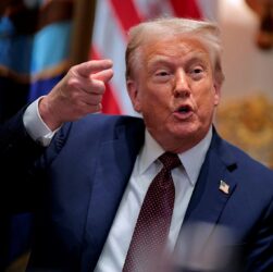 Новини України - Трамп вимагає, що Європа припинила купувати російську нафту