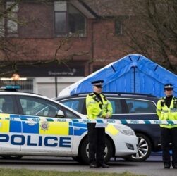 Новини світу - У Британії затримали трьох підозрюваних у шпигунстві на користь РФ