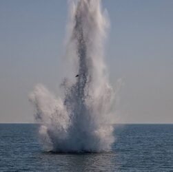 Новини України - У Чорному морі знищили дрейфуючу морську міну