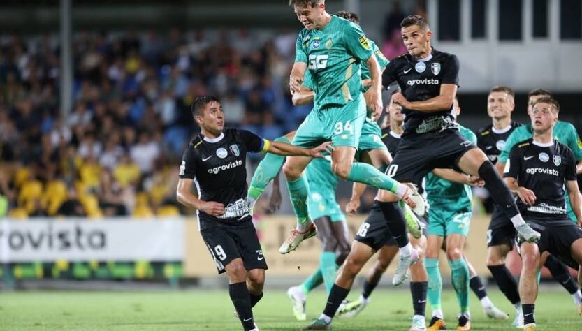 Новини спорту - У грі Динамо стався автогол, але команда вийшла в 1/8 фіналу Кубка України