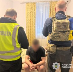 Новини України - У Києві затримали експрацівників ДПСУ, які "зливали" дані хакерам РФ
