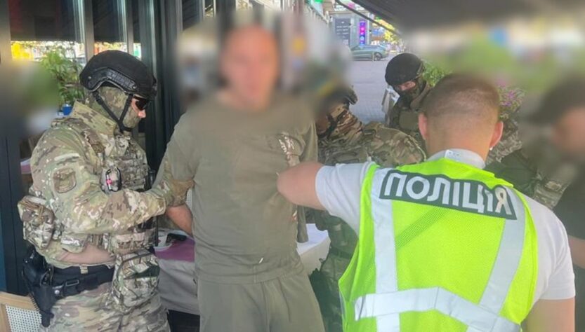 Новини Києва - У Києві затримали організатора схеми для ухилянтів