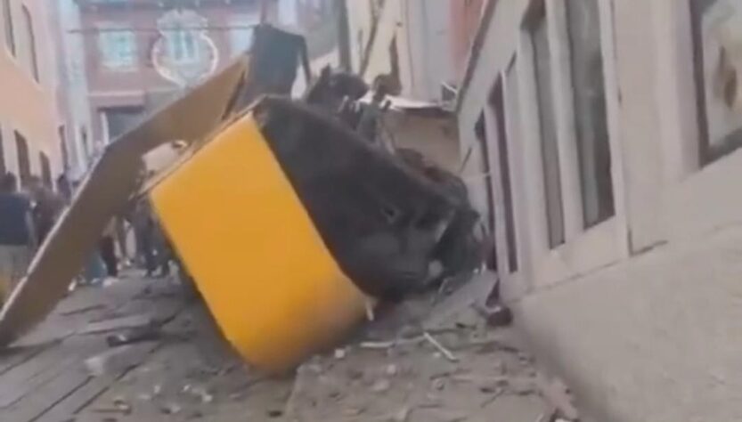 Новини світу - У Лісабоні перекинувся фунікулер: багато жертв