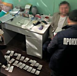 Новини України - У Львові викладач організував схему ухилення від мобілізації