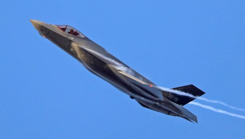 Новини світу - У НАТО заявили про "перехоплення" МіГ-31 в Естонії