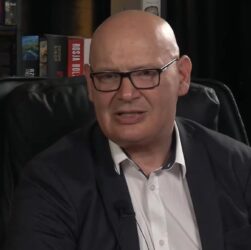 Новини України - У Польщі заявили про спроби відібрати в України стратегічну зброю