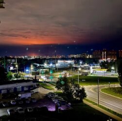 Новини світу - У Рязані горить НПЗ після атаки дронів - соцмережі