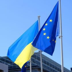 Новини України - Україна і ЄС почали скринінг останнього кластеру