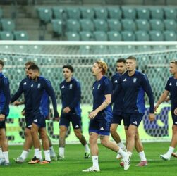 Новини спорту - Україна та Франція визначили комплекти форми на матч відбору ЧС-2026