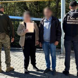 Новини України - Українка вдруге намагалася вивезти ухилянта, з яким уклала фіктивний шлюб