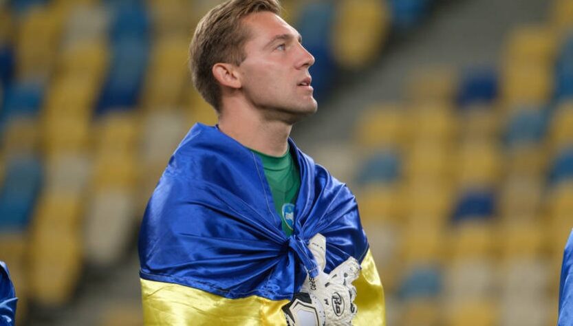 Новини спорту - Український воротар намагався виїхати з країни задля нового контракту - ЗМІ