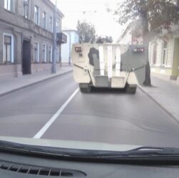 Новини світу - В Білорусі зафіксували новітній російський БТР-22