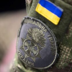 Новини України - В Івано-Франківську двоє молодиків побили нацгвардійця через зауваження