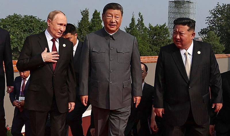 Новини світу - В Китаї обмежили пошук за запитом "150 років" після розмови Сі та Путіна