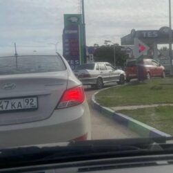 Новини світу - В окупованому Севастополі обмежили продаж бензину