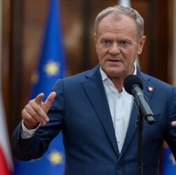 Новини світу - В Польщі зростає хвиля проросійських настроїв - Туск