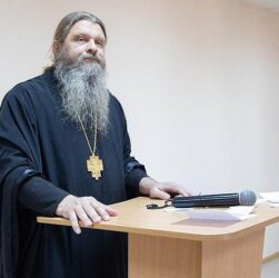 Новини світу - В РПЦ закликали бити дітей, щоби вони "не виростали ідіотами"