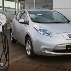 Авто новини - В Україні подвоївся імпорт електромобілів