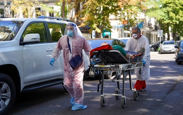 Новини України - В Україні за тиждень різко зросла кількість хворих на COVID-19