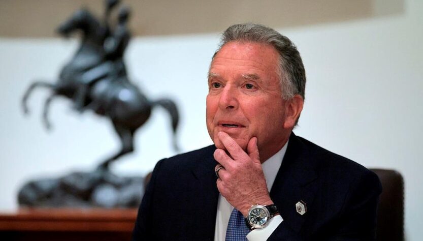 Новини бізнесу - Віткофф продав частку активів у своїй компанії за 120 млн доларів