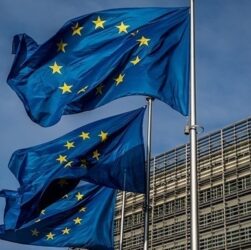 Новини бізнесу - ЄС перевіряє Apple, Google і Microsoft через онлайн-шахрайство