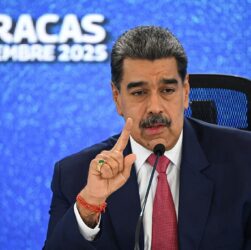 Новини світу - YouTube видалив канал президента Венесуели