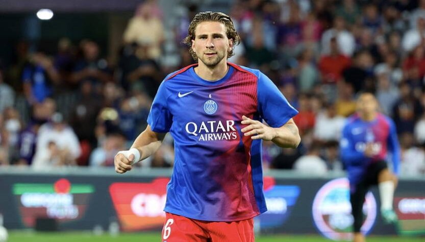 Новини спорту - Забарний поділився своєю трійкою фаворитів на Золотий м’яч