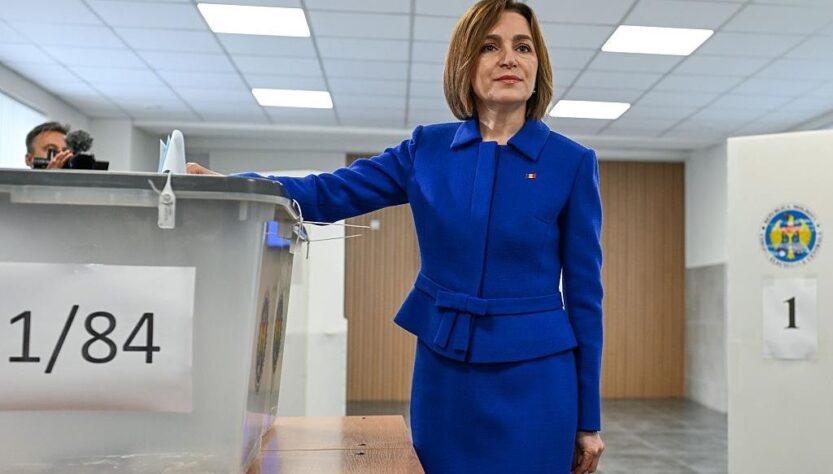 Новини України - Зеленський привітав Санду з перемогою на виборах у парламент