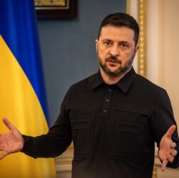 Новини України - Зеленський відповів, чи може Україна відновити кордони