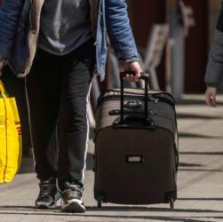 Новини України - ЗМІ дізналися, скільки чоловіків віком 18-22 років в'їхало в Польщу