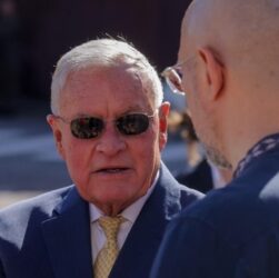 Новини України - ЗМІ повідомили про приїзд Келлога у Київ