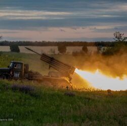 Новини України - ЗСУ ведуть активні бої на чотирьох напрямках