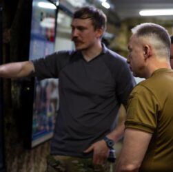 Новини України - ЗСУ відновлюють контроль на Донеччині - Сирський