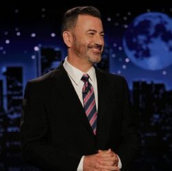 Новини світу - Звільнений ведучий Кіммел повернувся в ефір і розкритикував Трампа