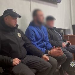 Фігуранту, причетному до вбивства неповнолітньої, слідчі поліції повідомили про підозру