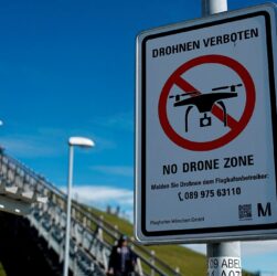 Новини світу - Аеропорт Мюнхена закрили через невідомі дрони