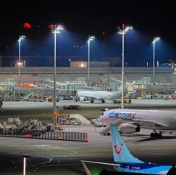 Новини світу - Аеропорт Мюнхена знову закрили через появу дронів