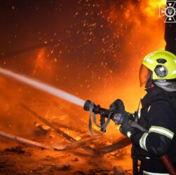 Новини України - Атака на Одещину: спалахнули масштабні пожежі