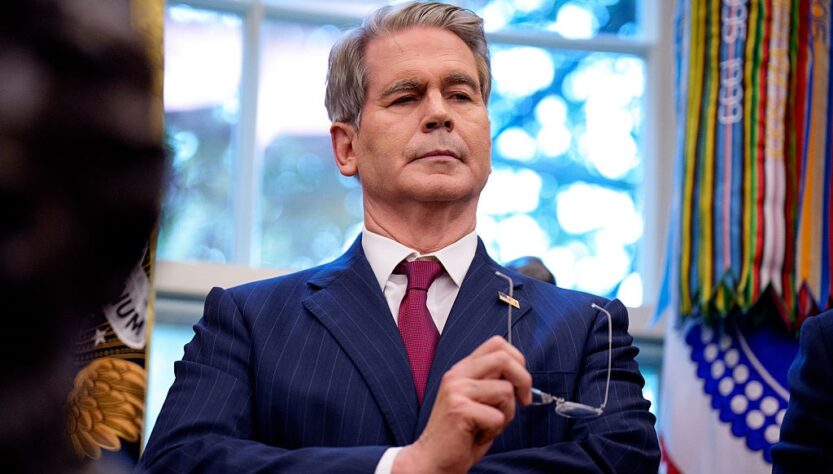 Новини світу - Бессент прокоментував заяви про "безпечність" санкцій для РФ