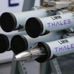 Новини світу - Британія достроково передала Україні сотні ракет