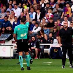 Новини спорту - Дискваліфікація тренера Барселони залишилася чинною після рішення RFEF