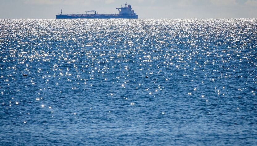 Новини бізнесу - Експорт нафтопродуктів із РФ скоротився на 17% після атак дронів - ЗМІ