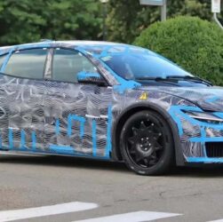 Авто новини - Ferrari розкрила перші подробиці свого першого електромобіля