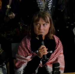 Новини світу - Ґрета Тунберг заявила про знущання у в'язниці: в Ізраїлі відповіли