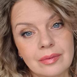 Новини культури - Ірма Вітовська перенесла операцію та звернулася до українців із закликом