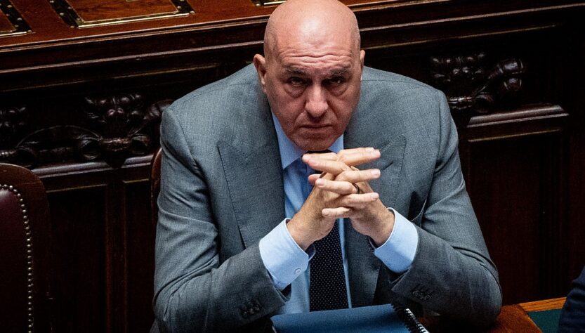 Новини світу - Італія створить кіберармію