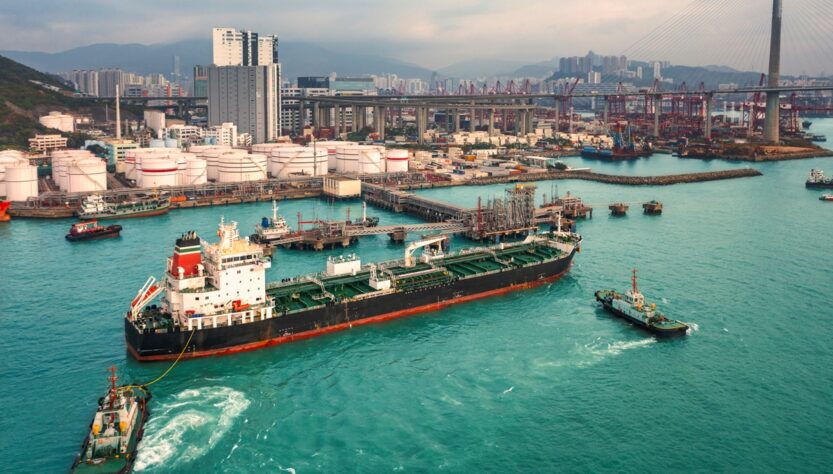 Новини бізнесу - Китай призупинив закупівлі російської нафти після санкцій США - ЗМІ