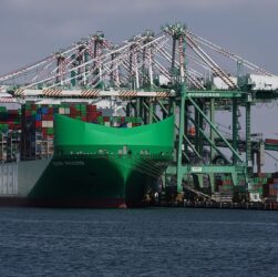 Новини світу - Китай запровадив санкції проти суднобудівних компаній США