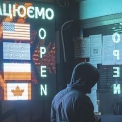 Новини бізнесу - Курс долара підскочив до максимуму з початку року